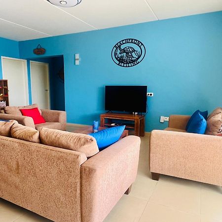Blue Emerald Beachfront Blessing Willemstad Exterior photo