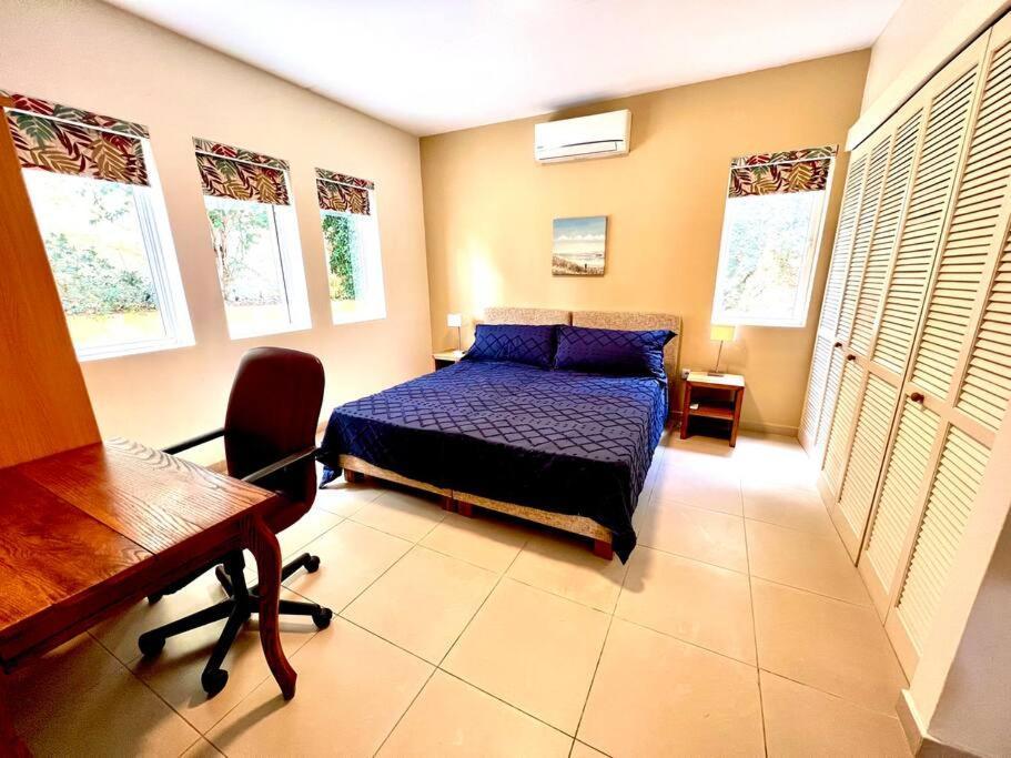Blue Emerald Beachfront Blessing Willemstad Exterior photo